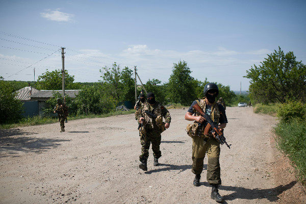 В Лисичанске держать оборону остались три отряда ополченцев 