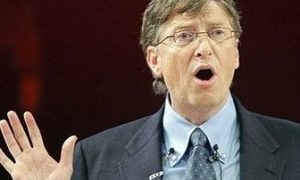 Билл Гейтс рассказал о единственном средстве, которое поможет победить COVID-19 во всем мире