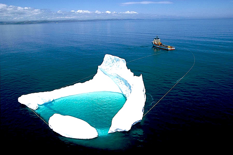 Россия отбуксует айсберги из Арктики в засушливые страны 