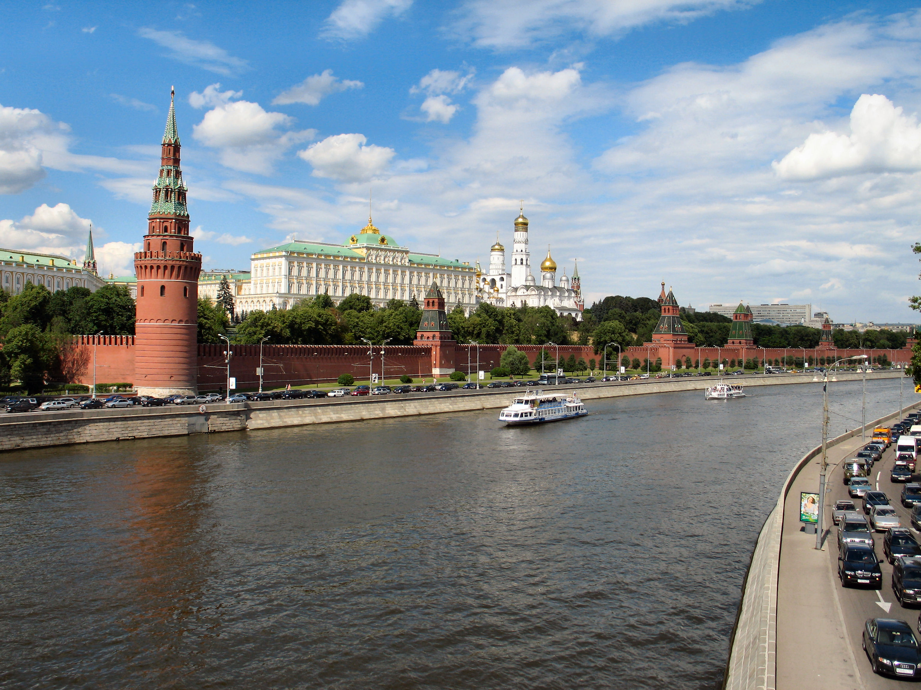 Правда ли что москву. Реки Москвы. Москва река в Москве. Река москварика. Москва река фото.