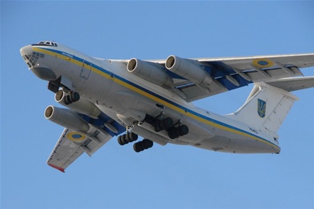 СНБО опроверг информацию о сбитом украинском самолете 