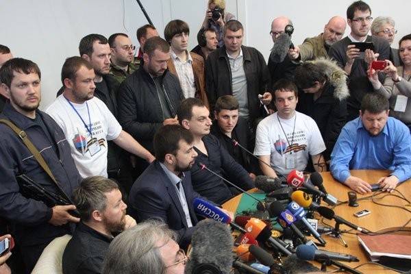 Власти ДНР выплатили компенсации семьям погибших ополченцев 