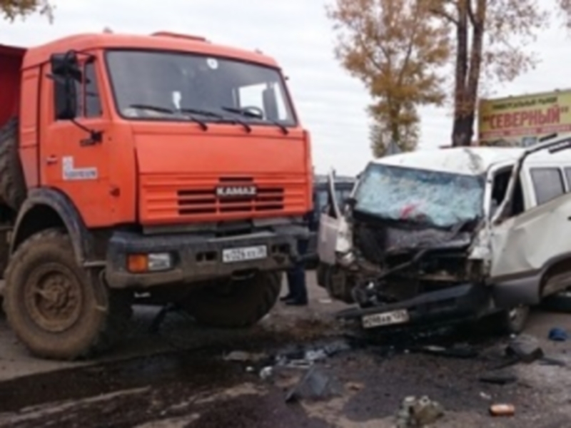 Девять человек пострадали в ДТП в Иркутской области 