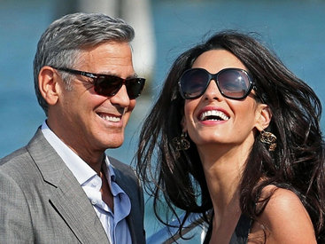 Джордж Клуни собирает гостей на свадьбу в Венеции (Фоторепортаж) 