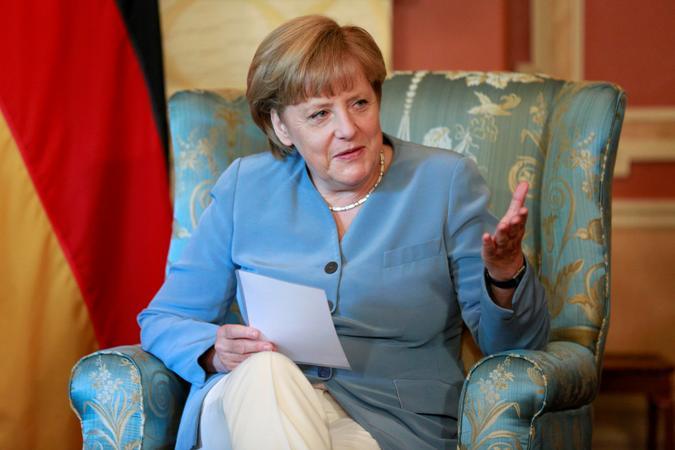 Швейцарская газета – На новых санкциях настояла Меркель 