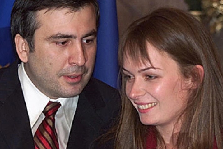 Жена Саакашвили не согласна с арестом своей квартиры 