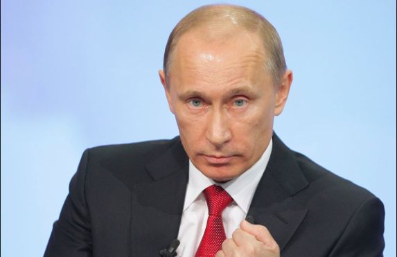 Сурков написал, что подарит Владимиру Путину Украину Сурков написал, что подарит Владимиру Путину Украину