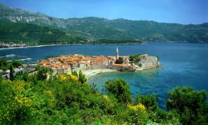 На черногорском курорте обнаружено тело россиянина