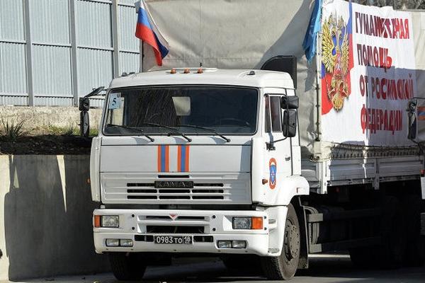 Гуманитарный конвой из России прибыл в Донецк и Луганск 