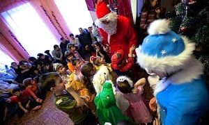 Грабители вернули украденные подарки детдомовцам во Владивостоке