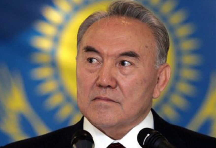 Назарбаев: Европе не следует недооценивать мощь России 