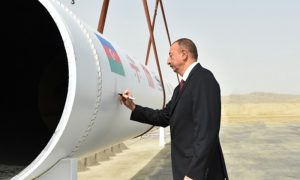 Европа, освобождаясь от российского газа, попадает в зависимость к Турции