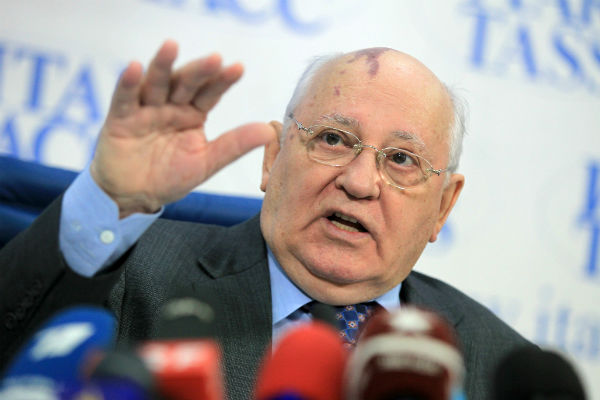 Горбачев предложил меры для «разморозки» отношений между Россией и Западом 