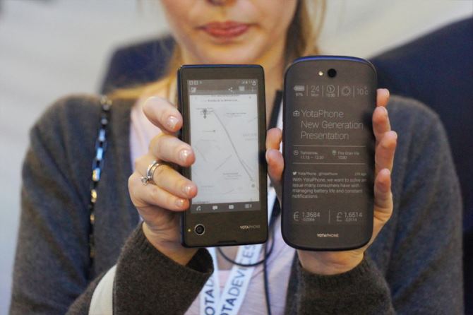 В Москве прошла официальная презентация YotaPhone 2 