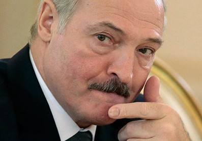Белоруссия возобновила таможенный досмотр на границе с РФ