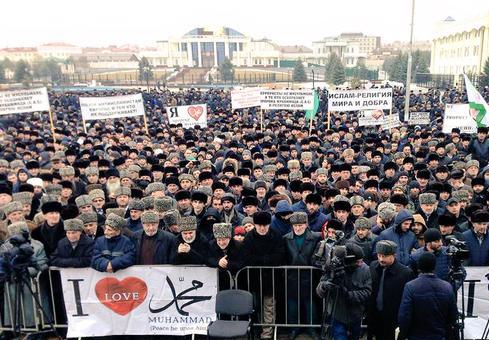 В Ингушетии 20 тыс человек вышли на митинг против карикатур на пророка Мухаммеда 