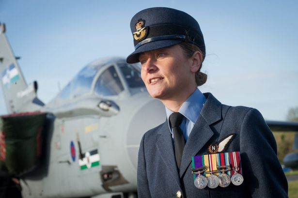 В британских ВВС появилась первая женщина - командир эскадрильи 