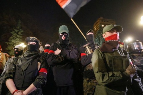 ДНР: «Правый сектор» готовится к войне с Донбассом 