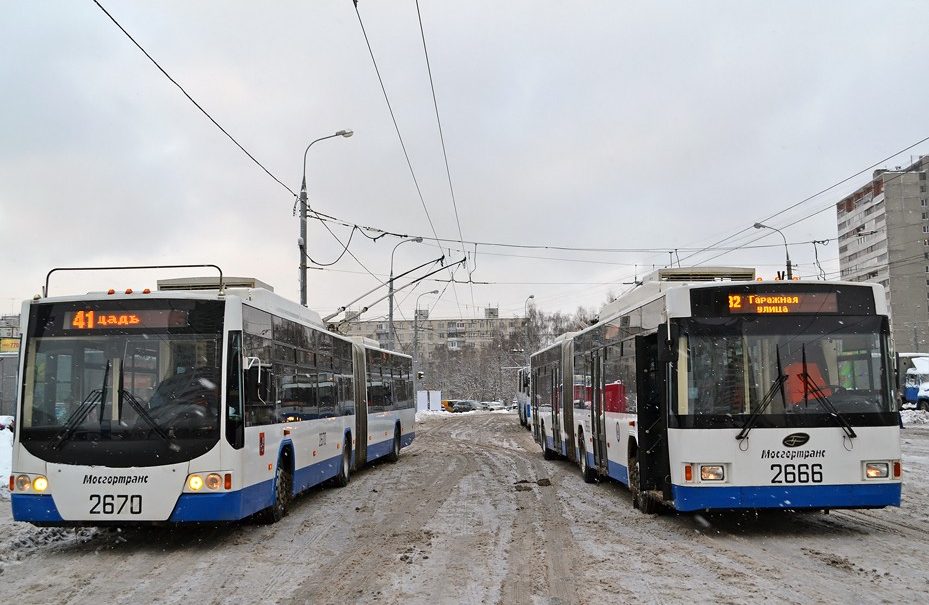 Москвичку ударило током в троллейбусе 