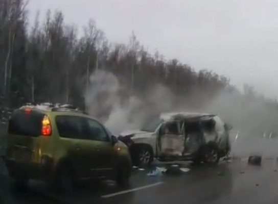 Появилось видео смертельного ДТП на Минском шоссе Подмосковья 