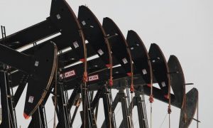 Не стоит ждать снижения цен на нефть ниже 40 долларов: впереди зима