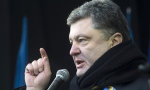 Порошенко пугает Германию страшными русскими