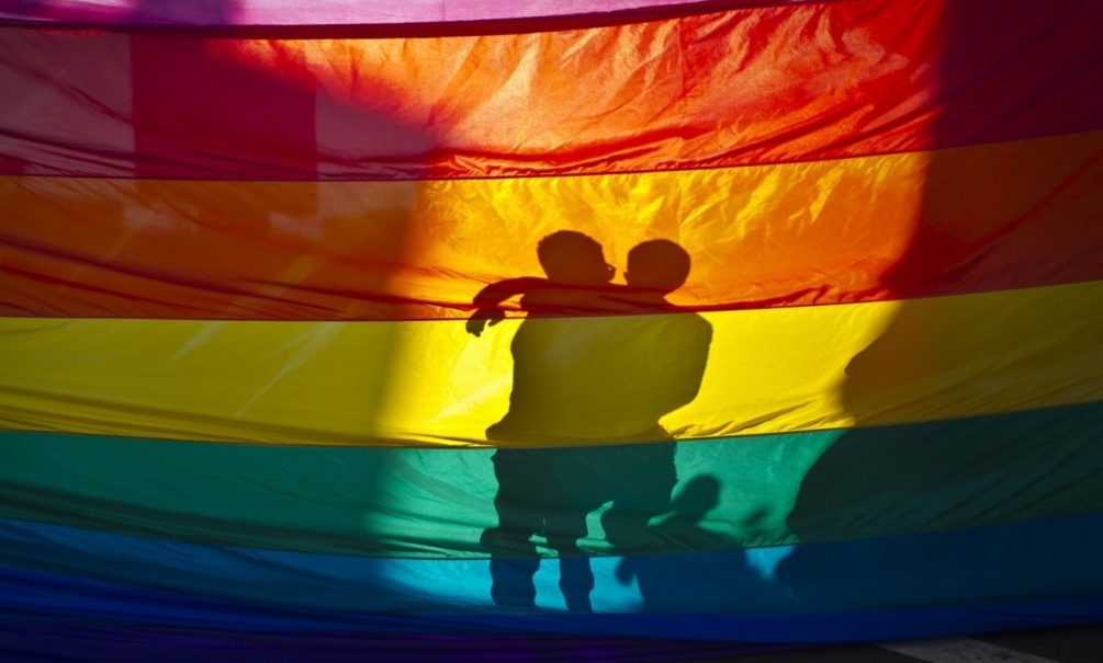 Суд в Техасе разрешил двум лесбиянкам вступить в брак из-за смертельной болезни 