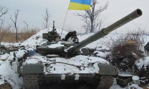 Украинская армия ударила из танков и минометов по ополчению