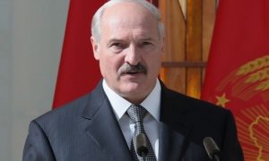 Лукашенко предложил спасти находящихся в Дебальцево силовиков