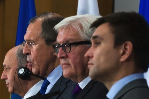 Франция и Германия требуют, чтобы Россия создала демилитаризованную зону в Донбассе 