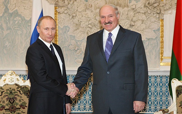 Путин наградит Лукашенко орденом Александра Невского