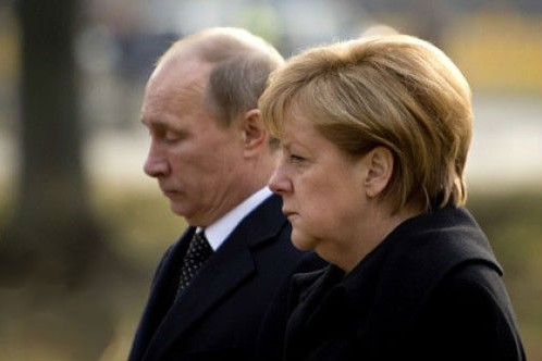 Путин выразил соболезнования Меркель, шокированной из-за крушения самолета 