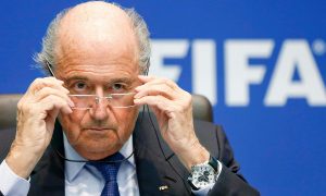 ФИФА грозит России санкциями из-за расизма