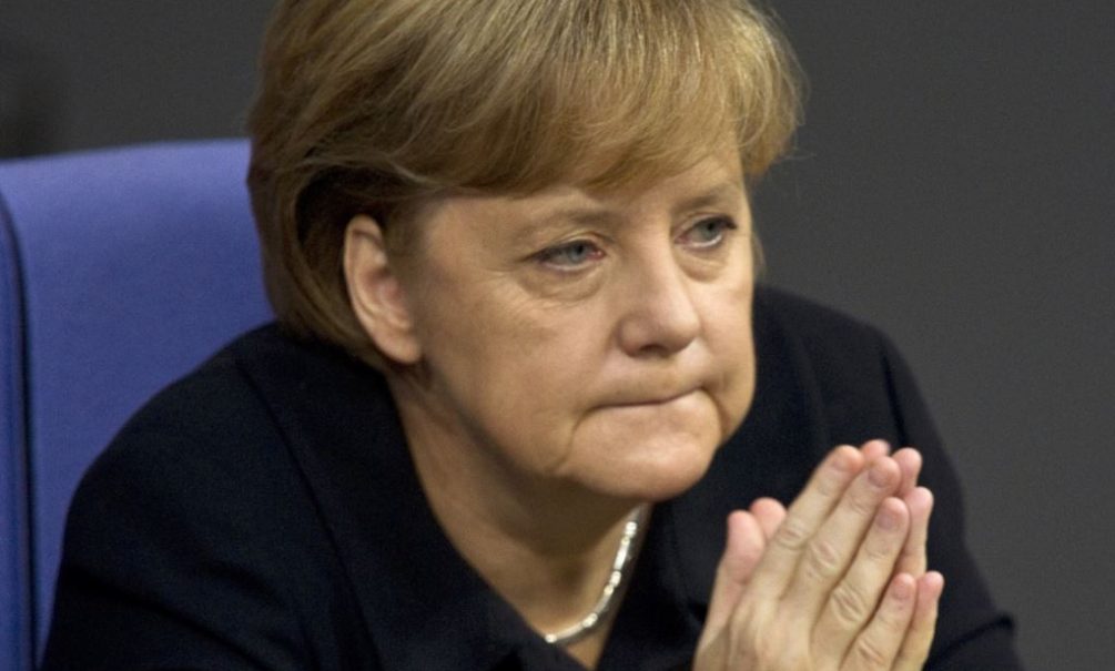 США загнали Меркель в угол из-за Греции 