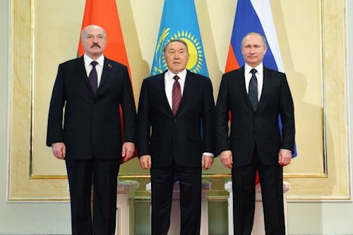 Путин, Назарбаев и Лукашенко записались в библиотеку и задумались о создании валютного союза Путин, Назарбаев и Лукашенко записались в библиотеку и задумались о создании валютного союза