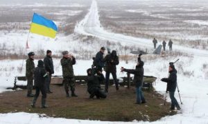 Защита Донецкого аэропорта и Дебальцево были идиотскими шагами, - эксперт из США