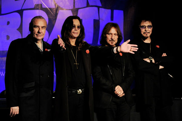 Группа Black Sabbath отменила выступление на Ozzfest 