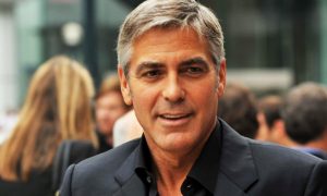 Власти Италии запретили поклонникам Джорджа Клуни приближаться к его вилле