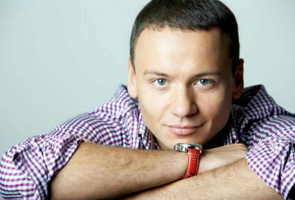 Александр Олешко записал два альбома для фонда «Подари жизнь» 