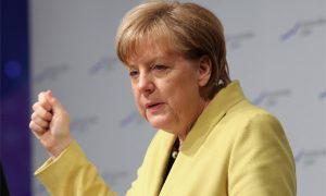 Офис Меркель аннулирует немецкие визы 
