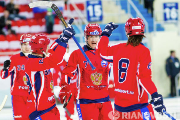 Сборная России по хоккею с мячом стала чемпионом мира 