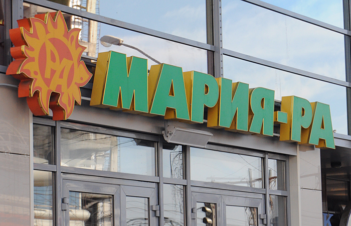 В супермаркете Барнаула два часа незаконно удерживали 12-летнего мальчика