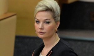 У Максаковой случился выкидыш после обвинения ее мужа в мошенничестве