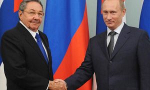 Матвиенко: Рауль Кастро приедет на Парад Победы в Москву