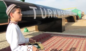 Еврокомиссары приехали в Туркмению за газом