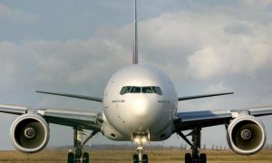 Канадский Boeing экстренно приземлился из-за дебоша на борту