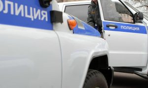 В Петербурге избили и ограбили двоих сотрудников ФСИН