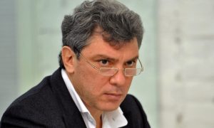 Российская оппозиция намерена установить мемориал на месте гибели Немцова