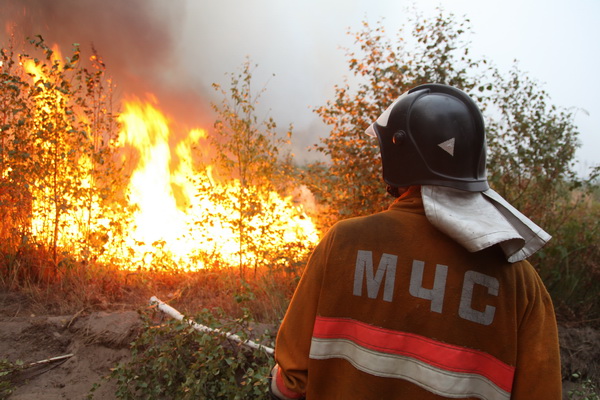 Из-за пожаров в шести районах Бурятии введен режим ЧС 