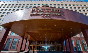 В России развивают туризм, поднимая цены в отелях